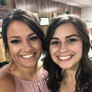 Meet your Posher, Lauren